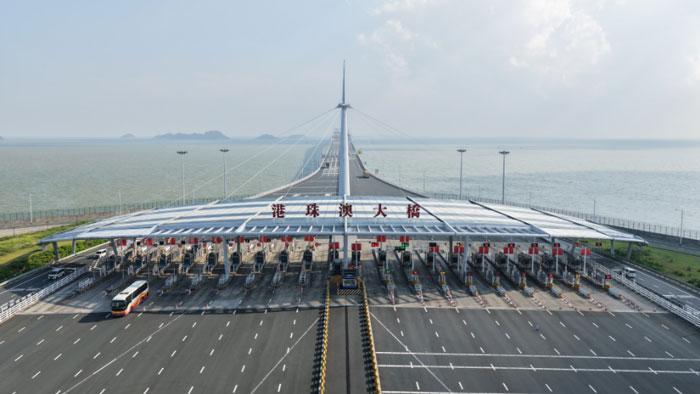 港珠澳大橋開通7周年 客流量超9300萬(wàn)人次